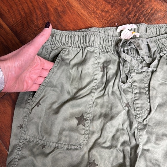 C & C California pull on green jogger pant with stars - Picture 3 of 13